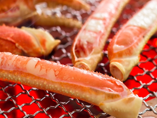 【きょうと魅力再発見旅プロジェクト】京都府民割！アワビ踊焼と牡蠣料理も味わえるカニフルコース